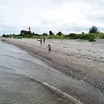In Am Ostseestrand