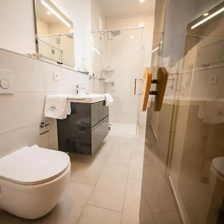 In Am Ostseestrand 度假居 *